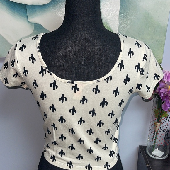 Forever 21 Crop Top - Picture 9 of 10